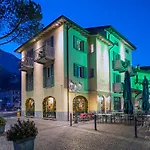 Du Hotel 3*