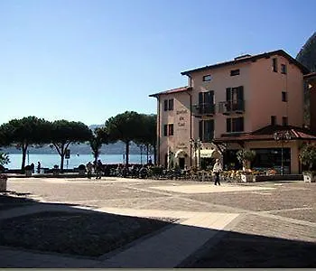 Du Hotel