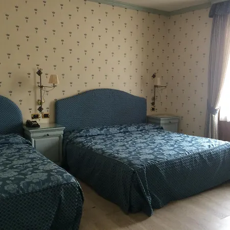 Du Hotel 3*