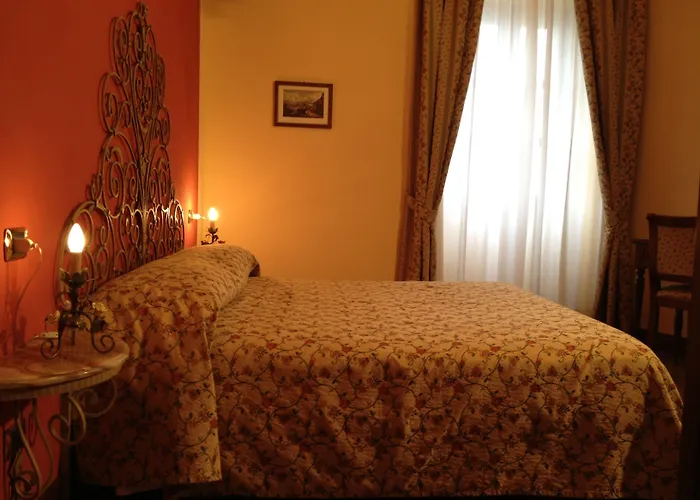 Hotell Du 3*