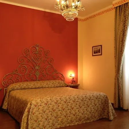 斯皮纳里酒店 酒店